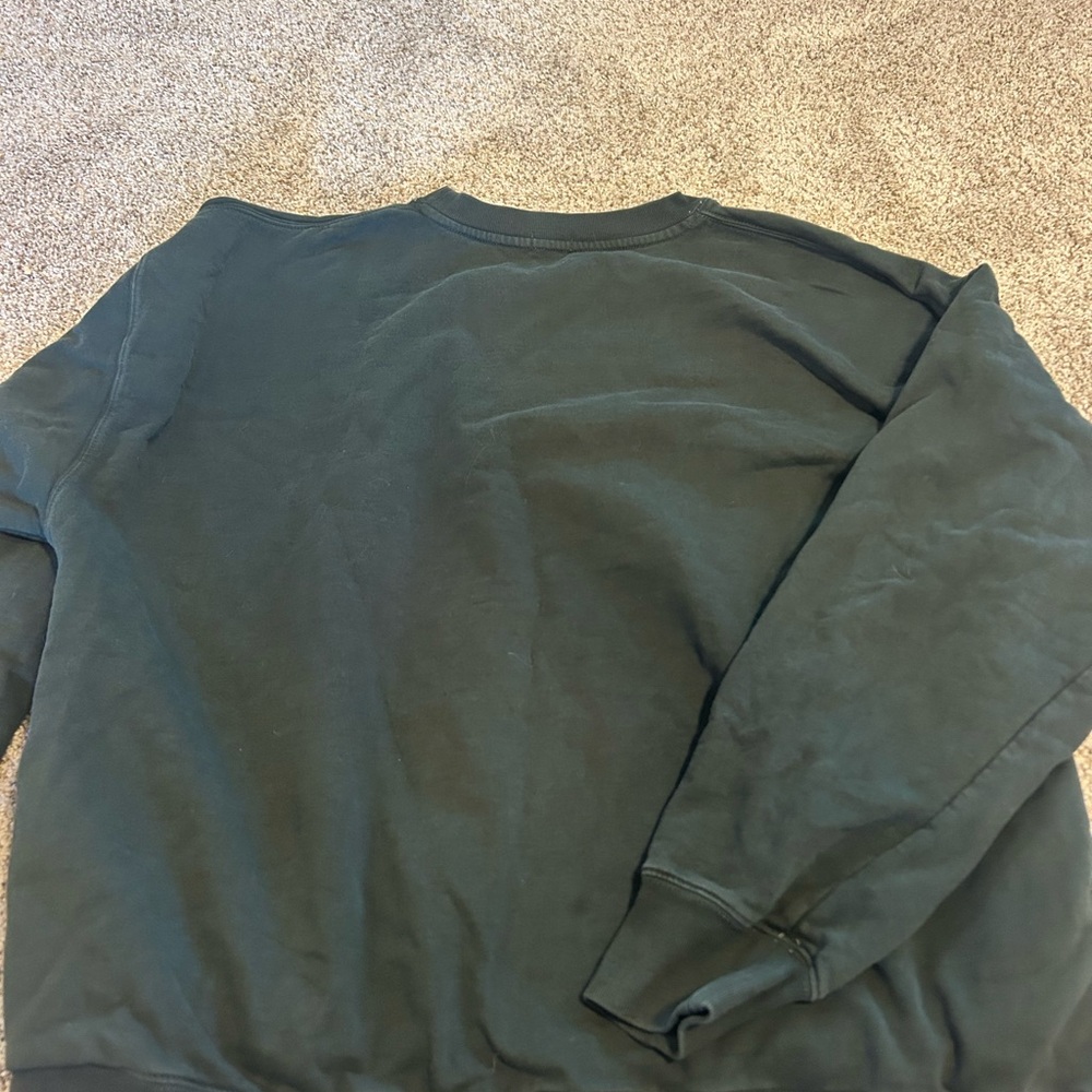 Brandy Melville Forest Green Crewneck Sweater - Picture 3 of 3